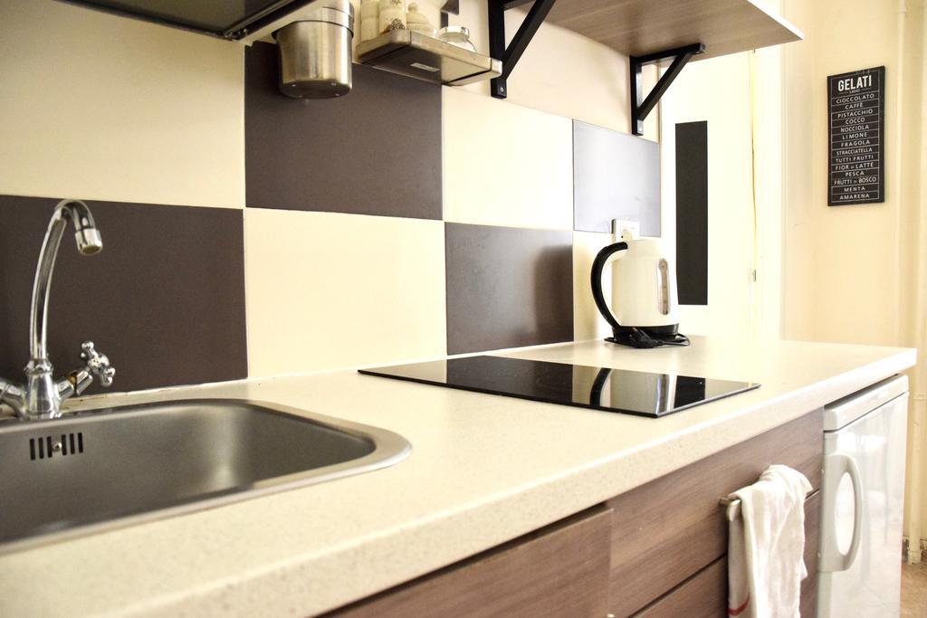 Budget Apartment By Hi5 - Revai Koz Budapest Ngoại thất bức ảnh
