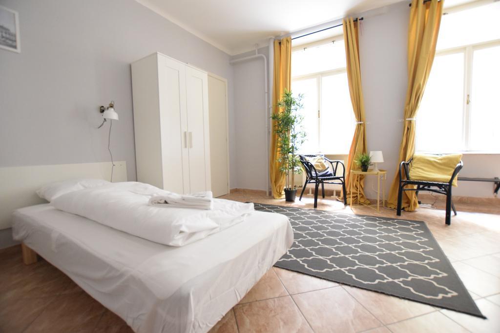 Budget Apartment By Hi5 - Revai Koz Budapest Ngoại thất bức ảnh
